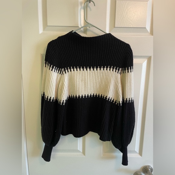 French Connection Sweaters - French Connection - Black & White Sweater